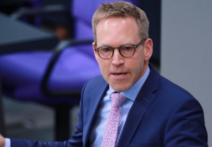 NEWS.ro: Celule adormite iraniene din Europa pot comite acte de represalii în urma uciderii lui Khamenei, avertizează preşedintele Comisiei parlamentare germane însărcinată cu controlul serviciilor secrete