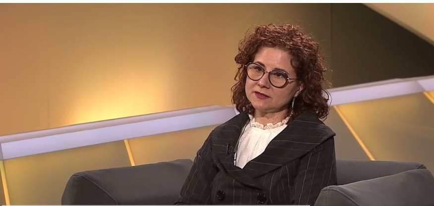 NEWS.ro: Cine conduce acum Iranul? Carmen Gavrilă: Mojtaba nu a apărut, nici măcar printr-un mesaj. Nu este văzut ca un lider care decide el, ci acţionează, cel puţin în simbioză, dacă nu chiar plăteşte nişte datorii Gărzilor Revoluţionare - VIDEO