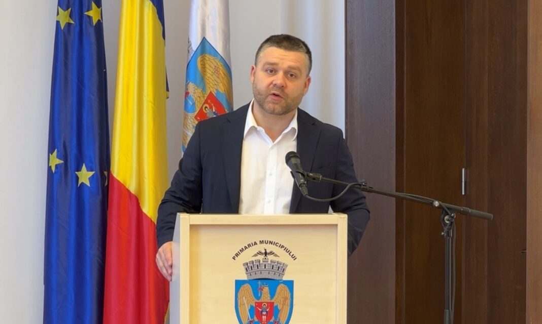 NEWS.ro: Ciucu: Am eliberat kilometri de trotuare de maşini în Sectorul 6 şi asta voi face şi în Bucureşti / Îmi sună telefonul în draci, dar vreau să trăiesc într-un oraş civilizat