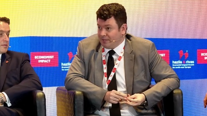 NEWS.ro: Conferinţa The Economist - Cosmin Ghiţă  (SNN): Am construit Unitatea 2 atunci când aderam la Uniunea Europeană / Orice fel de electricitate are nevoie de ajutoare de stat, de la energiile regenerabile la energia nucleară