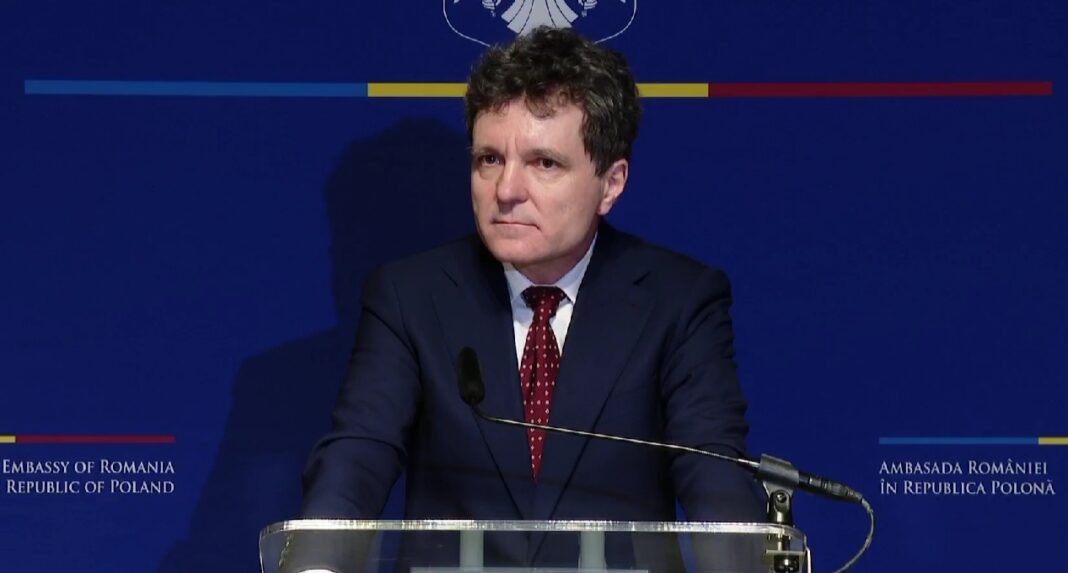 NEWS.ro: Consultarea internă anunţată de PSD privind coaliţia - Nicuşor Dan: Democratic, fiecare partid faţă de chestiuni esenţiale din activitatea sa politică e liber să o facă. Dacă am putea cu mai puţine turbulenţe mediatice, ar fi mai bine