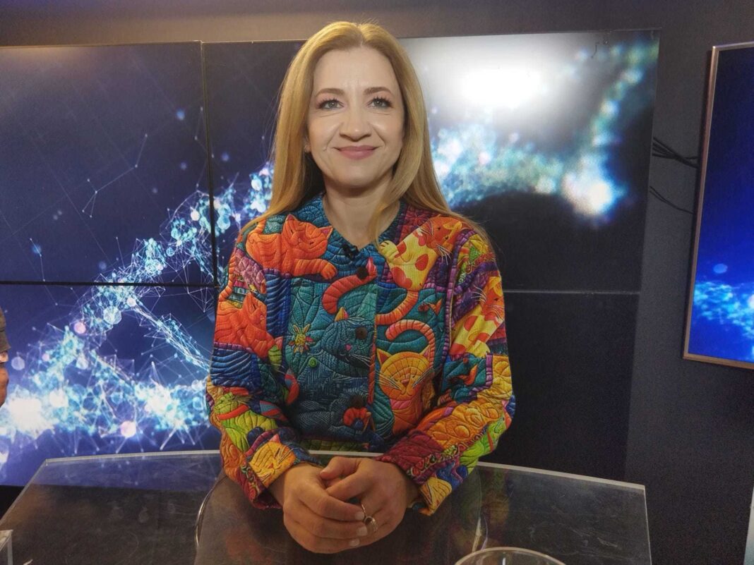 NEWS.ro: Diana Nemeş, BrainMap: Există o temere cum că tehnologia ne va prelua joburile şi ne va domina. Nu se vor întâmpla aşa lucrurile, însă ceea ce face tehnologia, deja, ne ia atenţia, ne fragmentează