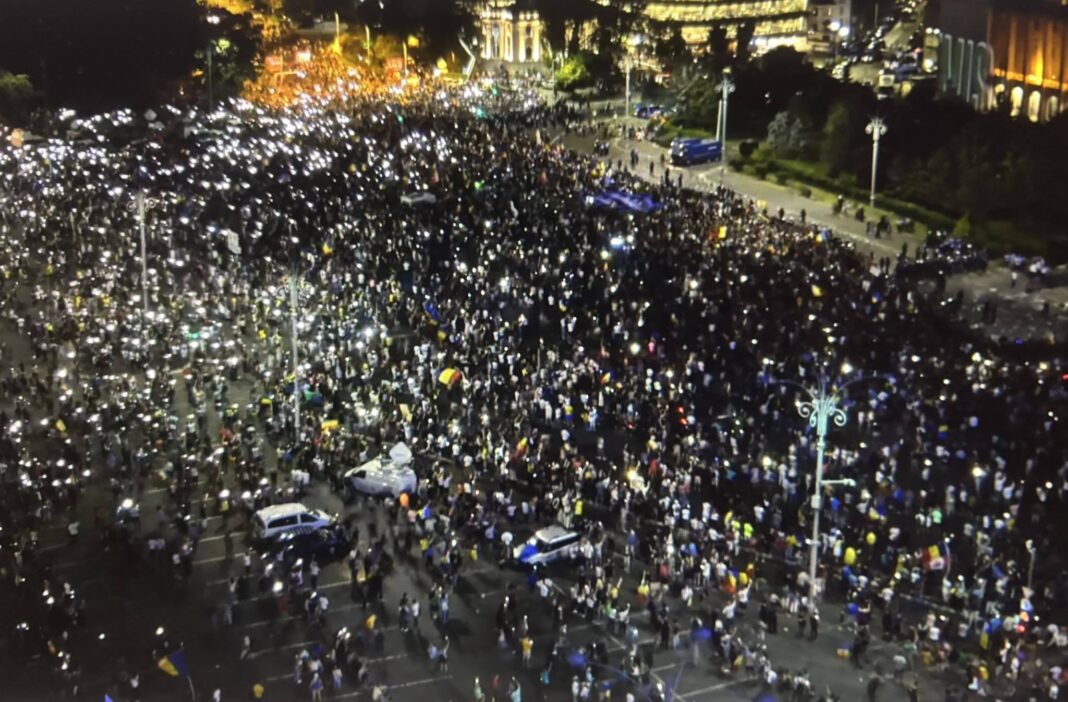 NEWS.ro: Dosarul 10 august: Declic cere Tribunalului Militar, alături de zeci de părţi vătămate, să renunţe la audierea a 373 de martori pentru a avea un verdict înainte de prescriere