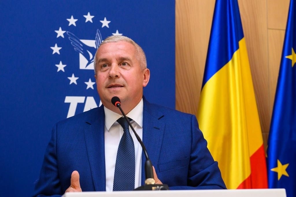 NEWS.ro: Europarlamentarul PNL Daniel Buda: Marcel Ciolacu atacă bugetul şi vorbeşte despre „groapa istoriei”. Ironia este că el este deja cu un picior în acea groapă politică după modul în care a lăsat economia României