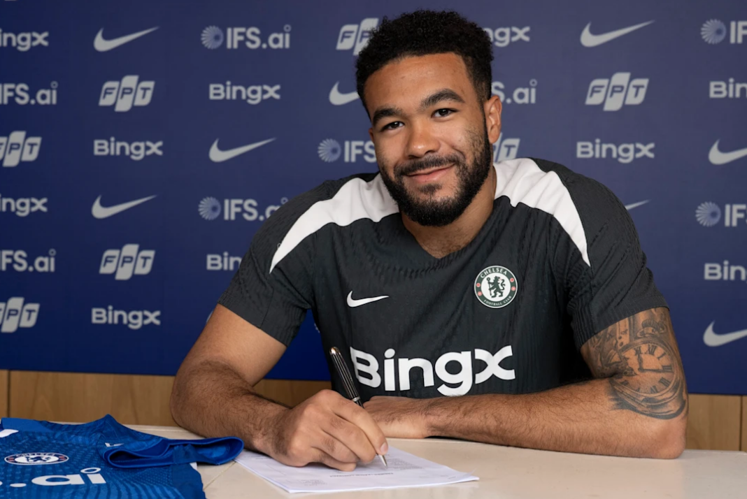 NEWS.ro: Fotbal: Accidentat la ischiogambieri, Reece James (Chelsea) va fi indisponibil timp de câteva săptămâni