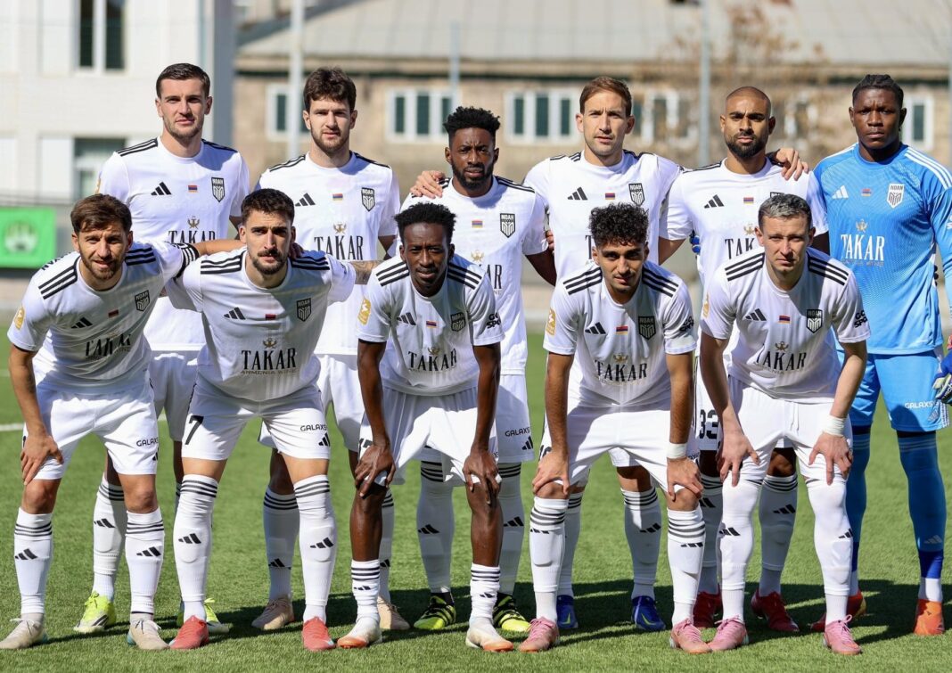 NEWS.ro: Fotbal: Valentin Costache a înscris un gol în Cupa Armeniei - VIDEO