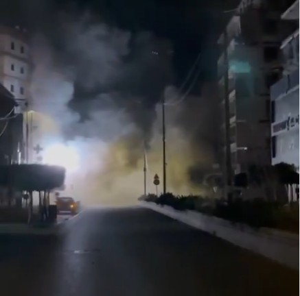 NEWS.ro: Franţa va furniza vehicule blindate şi sprijin operaţional Libanului, pentru „a pune capăt operaţiunilor militare” ale Hezbollah şi ale Israelului, anunţă Macron / Israelul loveşte suburbiile din sudul Beirutului