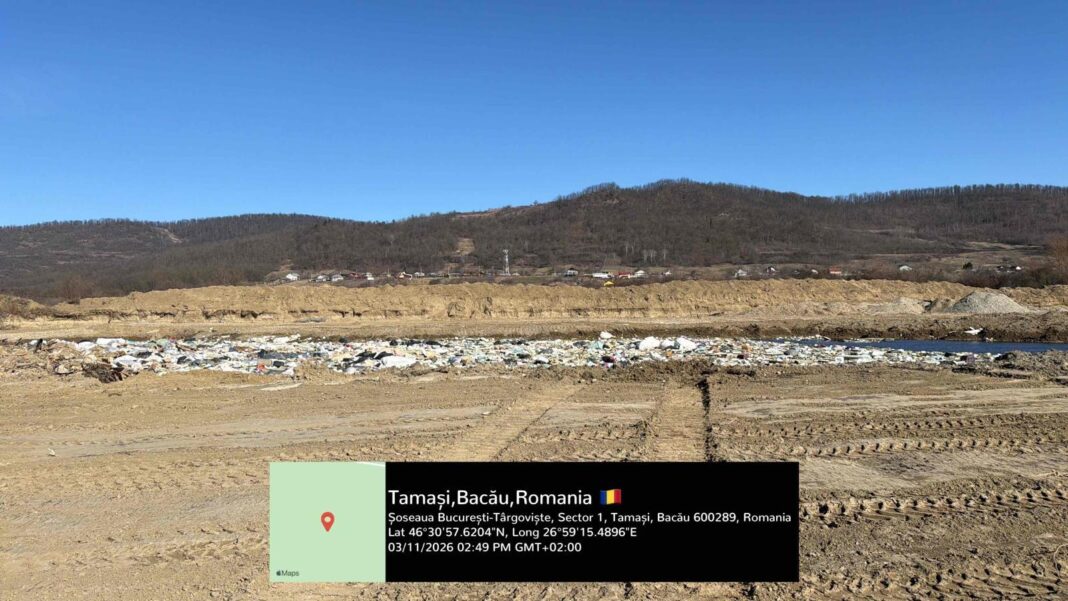 NEWS.ro: Garda Naţională de Mediu anunţă că au fost găsite tone de deşeuri îngropate în Tamaşi, judeţul Bacău