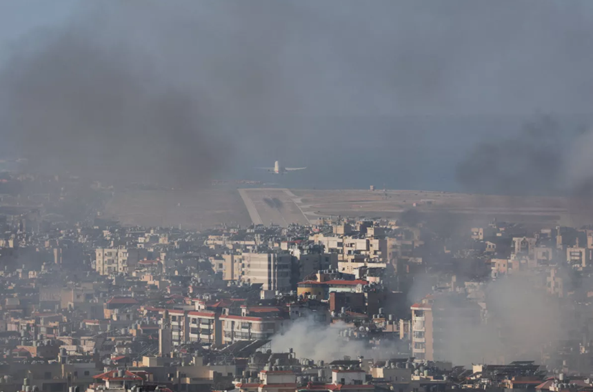 NEWS.ro: Hezbollah refuză orice negociere „sub foc” cu Israelul