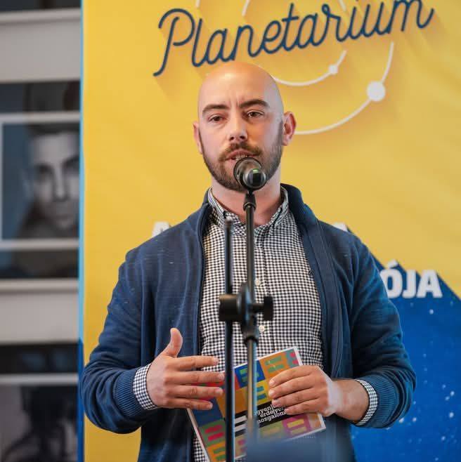 NEWS.ro: INTERVIU - Attila Marton, profesor universitar la Debrecen: Sunt puţin mai pesimist în privinţa unei schimbări de substanţă în Ungaria. E vorba de o situaţie de cleptocraţie generalizată. Prietenul din copilărie al lui Orban a ajuns să aibă 2% din PIB