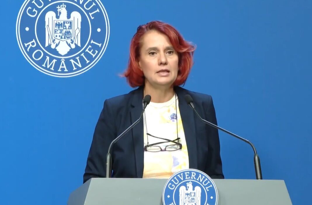 NEWS.ro: Ioana Dogioiu: România a activat mecanismul european de protecţie civilă pentru organizarea unui zbor charter de evacuare pe ruta Muscat-Bucureşti, pentru aproximativ 5 zboruri, 1.000 de cetăţeni / Zborul e operat de High Sky, pentru data de 6 martie