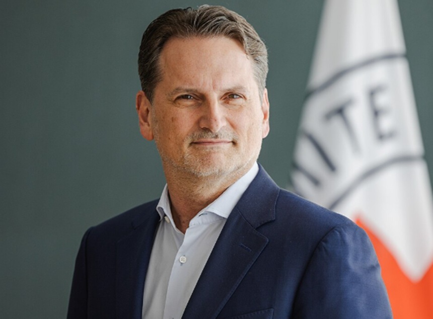 NEWS.ro: Kievul şi Moscova fac schimb de 1.000 de cadavre pe lună prin intermediul Comitetul Internaţional al Crucii Roşii. ”Mii şi mii de corpuri neidentificate” păstrate în Ucraina, anunţă CICR. ”Nu am văzut asemenea cifre, la o asemenea scară, în conflictele di