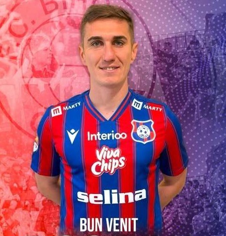 NEWS.ro: Liga 2: Fundaşul Bogdan Vătăjelu a semnat cu FC Bihor