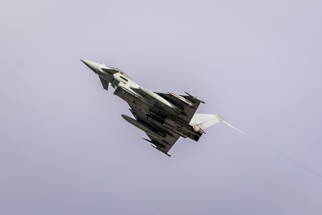 NEWS.ro: Marea Britanie a efectuat patrule aeriene defensive deasupra Iordaniei, Qatarului, Emiratelor Arabe Unite şi Bahrainului