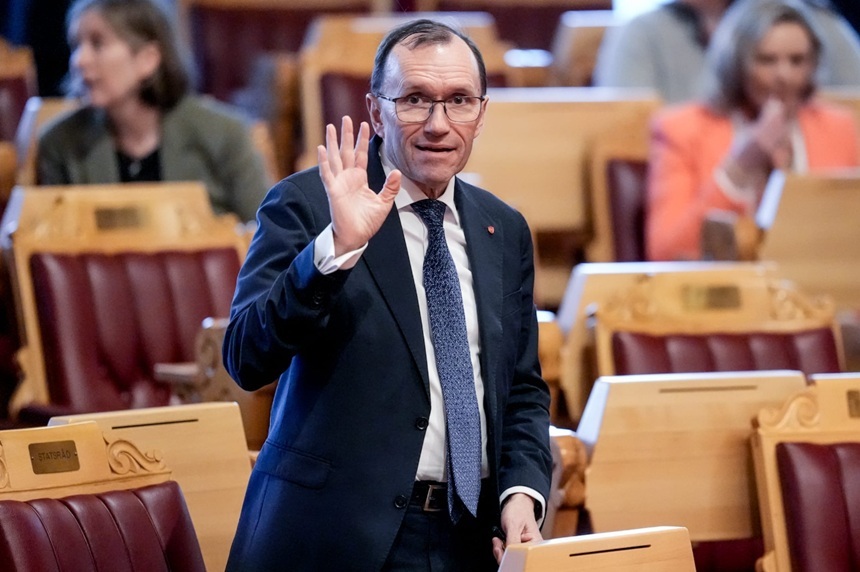 NEWS.ro: Norvegia se declară ”pregătită” să discute cu Franţa despre disuasiunea avansată nucleară