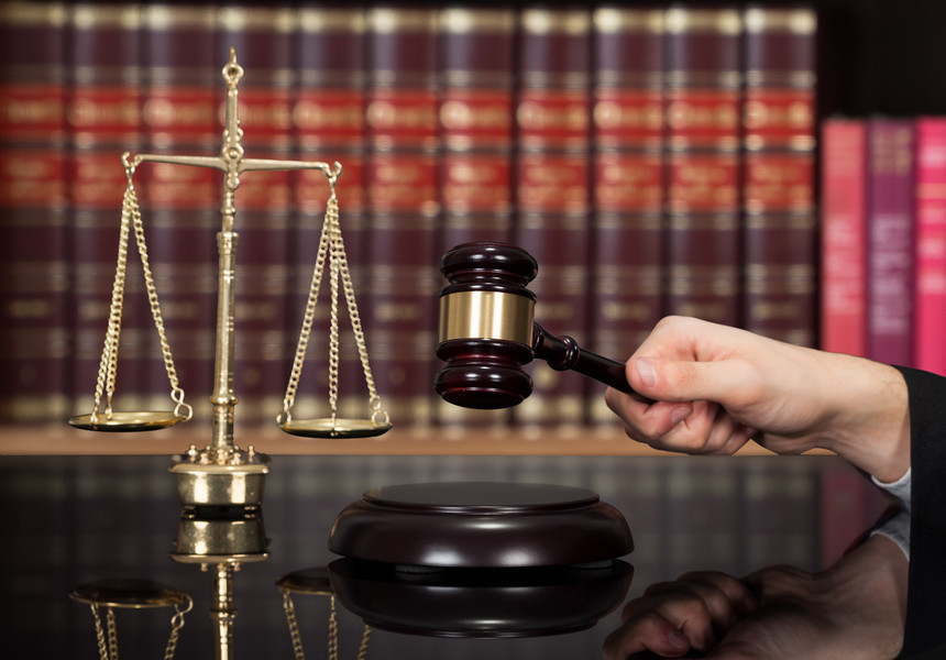 NEWS.ro: Primarul suspendat al Mangaliei, Cristian Radu, plasat în arest la domiciliu / Decizia Curţii de Apel Constanţa este definitivă