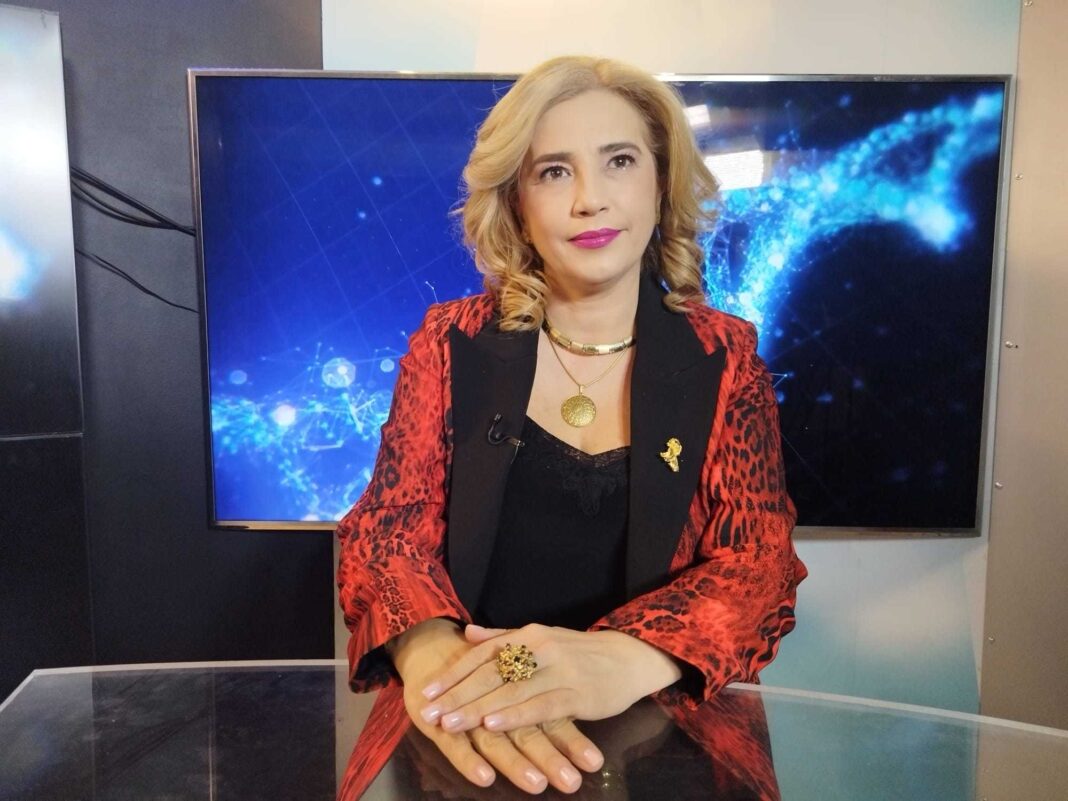 NEWS.ro: Prof. dr. Monica Cîrstoiu: O sarcină la o femeie obeză sau supraponderală are riscuri/ Riscul de cezariană e mai mare pentru că fătul are greutate mai mare la naştere