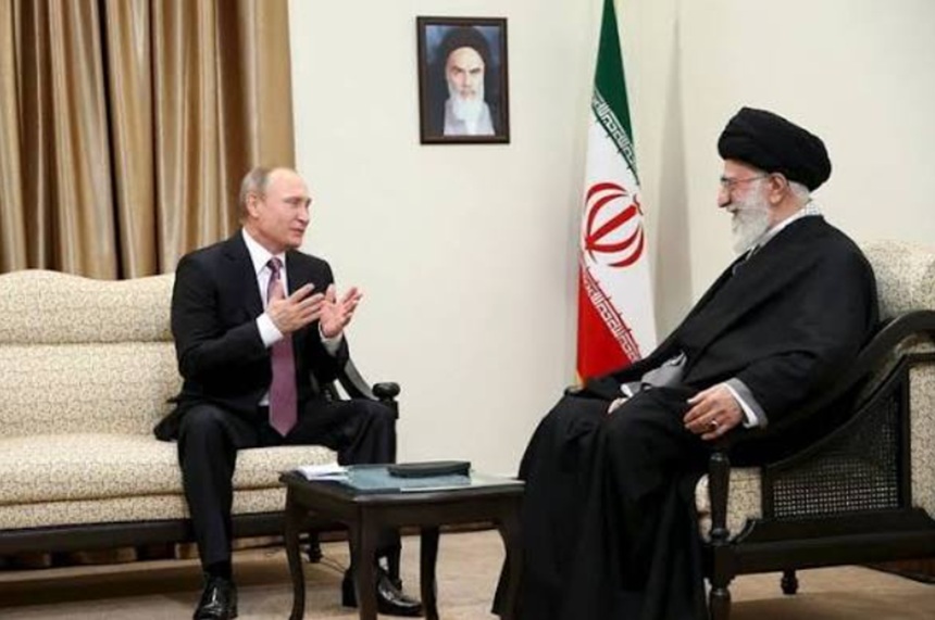 NEWS.ro: Putin denunţă ”asasinarea” lui Khamenei, o ”încălcare cinică” a ”moralei şi dreptului internaţional”: În Rusia, Marele Ayatollah Khamenei va rămâne în amintire ca un om de stat remarcabil
