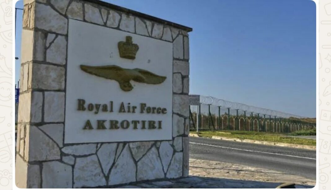 NEWS.ro: Se înmulţesc gesturile de solidaritate cu Cipru, care nu dispune de forţe aeriene. Franţa şi Grecia vor trimite sisteme anti-dronă după atacul asupra bazei britanice