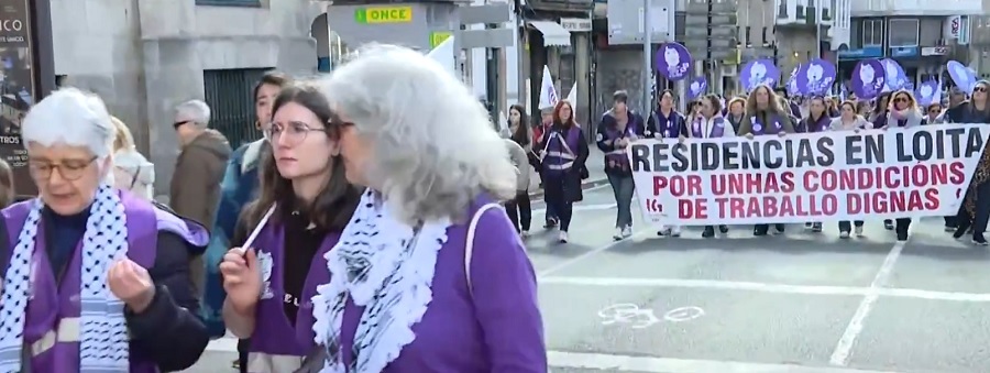 NEWS.ro: Spania - Manifestaţii pentru drepturile femeilor şi împotriva războiului din Orientul Mijlociu - VIDEO