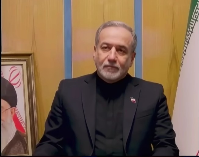 NEWS.ro: Starmer „pune în pericol vieţile britanicilor” prin decizia privind bazele militare, spune ministrul iranian de externe