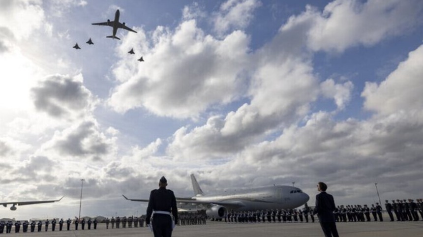 NEWS.ro: Statul Major francez anunţă că avioane americane sunt primite baza militară franceză de la Istres, în sud-estul Franţei, dar subliniază că a cerut şi obţinut garanţii că acestea nu participă la Operaţiunea Epic Fury a SUA în Iran