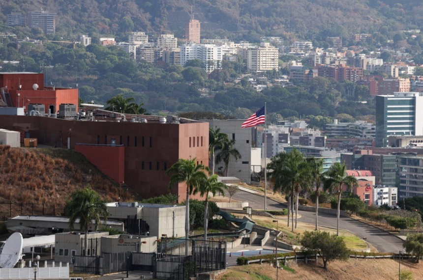 NEWS.ro: SUA îşi redeschid Ambasada în Venezuela, închisă în urmă cu şapte ani, la trei luni după răpirea lui Maduro