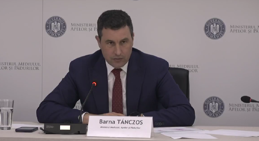 NEWS.ro: Tanczos Barna: Ţinta de deficit bugetar este 6,2, ţinta recomandată de Comisie. Foarte greu să ne încadrăm în acest 6,2/ Într-o criză, cu războaie, într-o criză nu doar cu potenţial efect economic, dar militară, nu poţi să fii foarte rigid