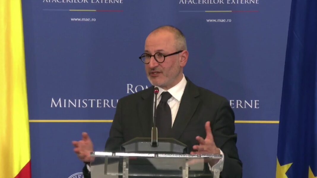 NEWS.ro: Ţărnea: Sunt în pregătire zboruri despre care vom comunica în zilele care urmează/ Pentru un grup din Qatar avem o aeronavă charter angajată de România/ Misiunile vor continua şi pe linii charter, pe zboruri de repatriere asistată şi pe liniile de evacuar