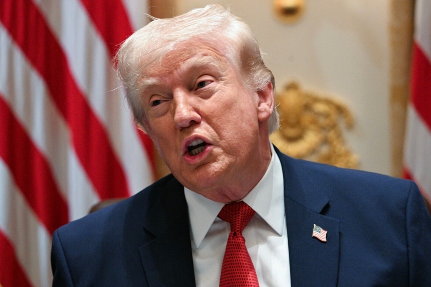NEWS.ro: Trump îşi prelungeşte până la 6 aprilie ultimatumul dat Teheranului să deschidă Strâmtoarea Ormuz, pentru că negocierile în vederea încheierii Războiului din Iran se desfăşoară ”foarte bine”