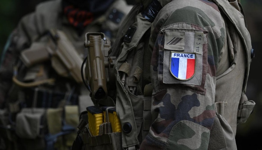 NEWS.ro: Un soldat francez a murit în timpul unui atac în Irak, a declarat Macron
