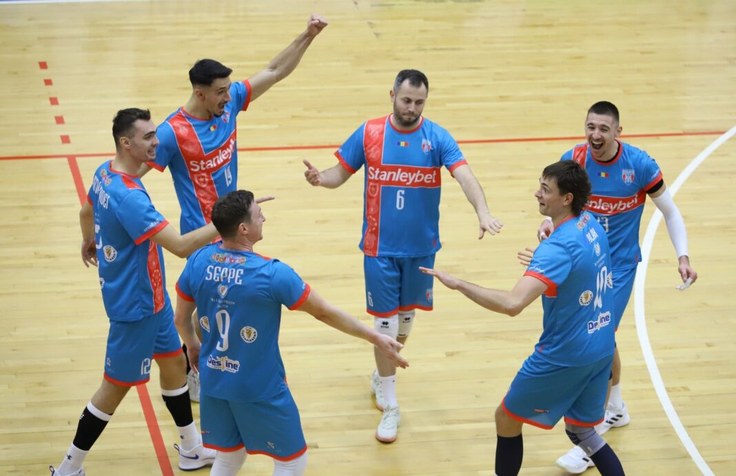 NEWS.ro: Volei masculin: Programul meciurilor din sferturile Diviziei A; Steaua Bucureşti intră de pe locul 1, Dinamo de pe 4