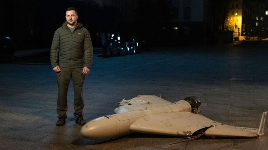 NEWS.ro: Zelenski propune aliaţilor SUA din O.Mijlociu să dea Ucrainei rachete de tip PAC-3 pentru sistemele PATRIOT în schimbul interceptorilor ucraineni de drone iraniene. El a discutat cu liderii EAU Mohamed bin Zayed şi Qatarului Tamim bin Hamad Al Thani