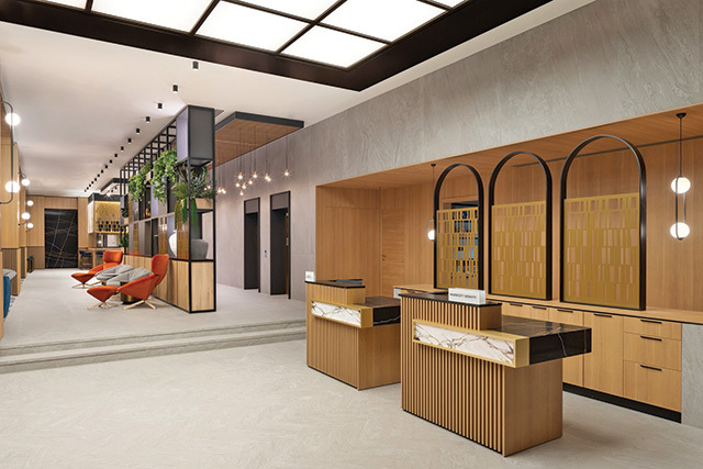 Nu sunt birouri? Ies hotelurile la vânzare: lituanienii de la Apex Alliance au scos pe piaţă hotelul Courtyard by Marriott din Floreasca la un an de când au vândut Hilton Garden Inn din aeroportul Otopeni. Tranzacţia se poate apropia de 50 mil. Euro