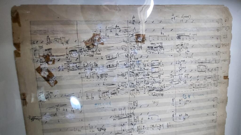 O discuție despre soarta manuscriselor lui Enescu