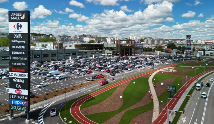 Oficial, brandul Hervis dispare din România. A început procesul de închidere al magazinelor