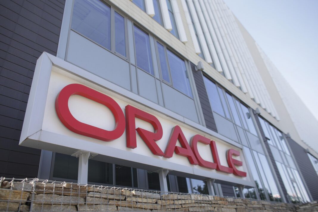 Oracle pregătește un nou val de concedieri, pe fondul investițiilor în AI