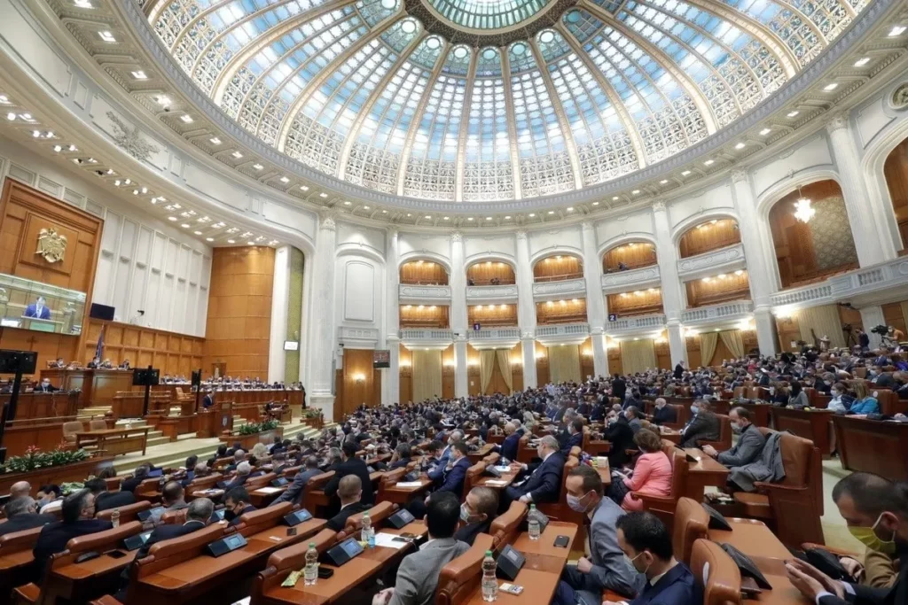 Parlamentul votează propunerea CSAT privind amplasarea în România de avioane americane de realimentare, echipamente de monitorizare și echipamente de comunicații satelitare