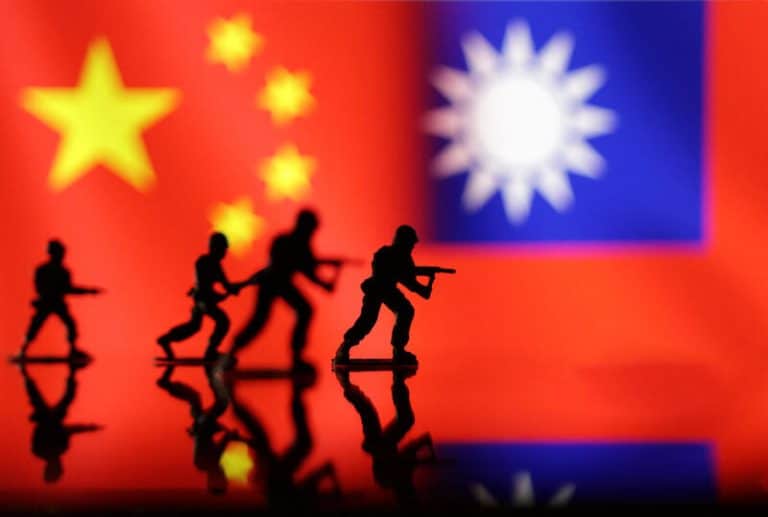 Pauză neobișnuită în activitatea militară a Chinei lângă Taiwan. Analiștii o leagă de summitul Xi–Trump