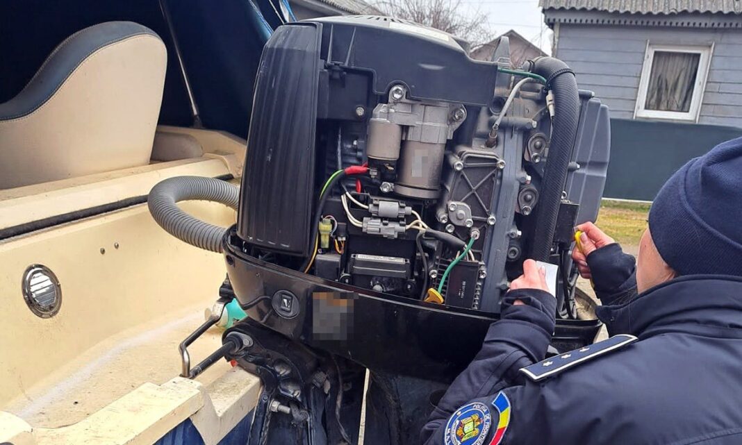 Peste 20 de motoare de ambarcaţiuni furate din Suedia descoperite în Tulcea, returnate societăţilor de asigurare europene / Garda de Coastă: Nu este uşor să identifici motoare de ambarcaţiuni furate. Nu este atât de simplu ca la maşini