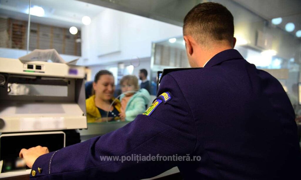 Poliţist de frontieră din Dolj, arestat preventiv pentru luare de mită şi trafic de influenţă