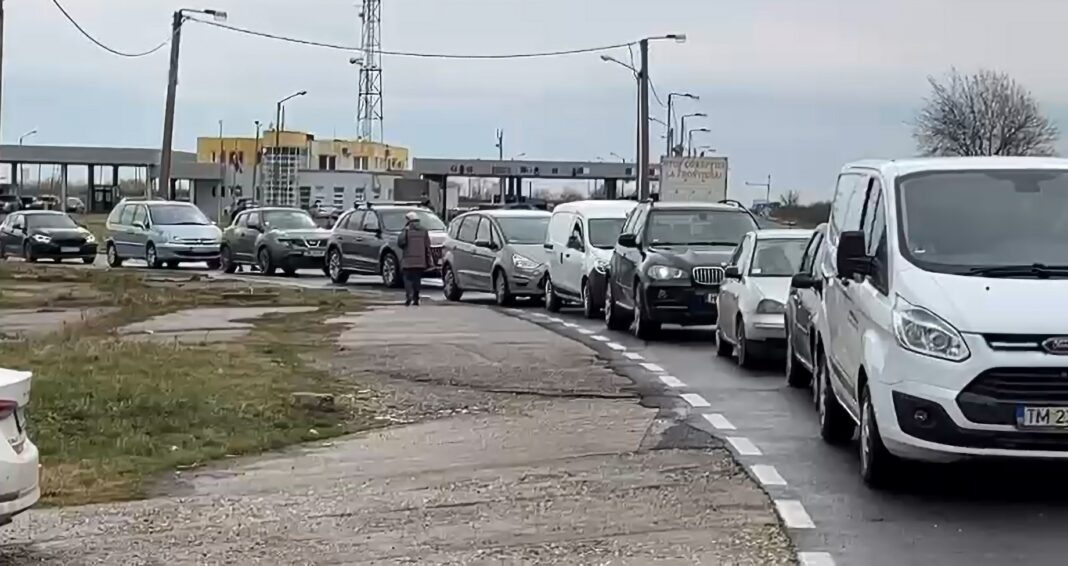 Premierul ungar Viktor Orbán: Prețurile protejate la benzinării sunt în vigoare de la miezul nopții / Ce restricții sunt prevăzute în decretul publicat în Monitorul Oficial