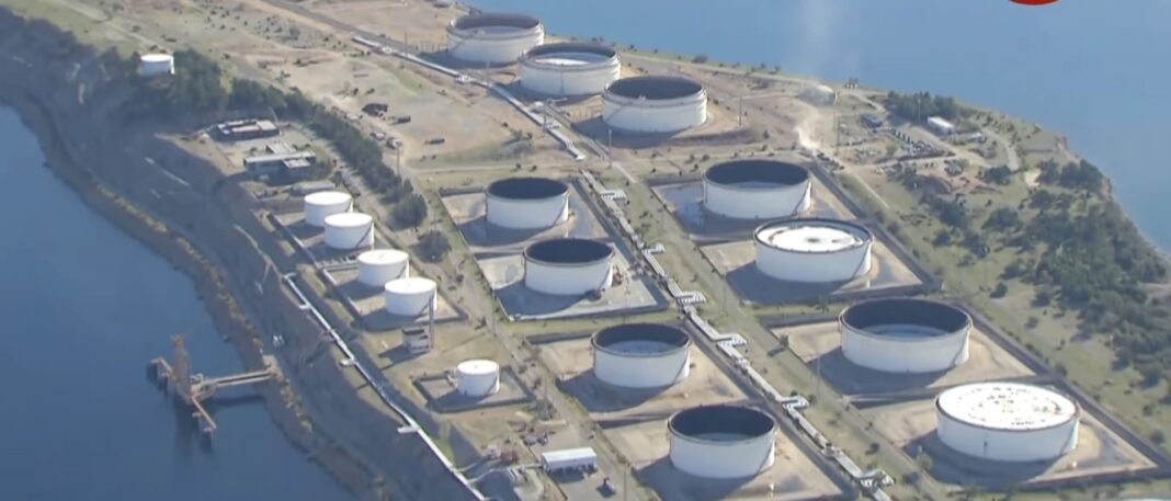 Preţul petrolului depăşeşte 106 dolari per baril, în contextul războiului din Orientul Mijlociu