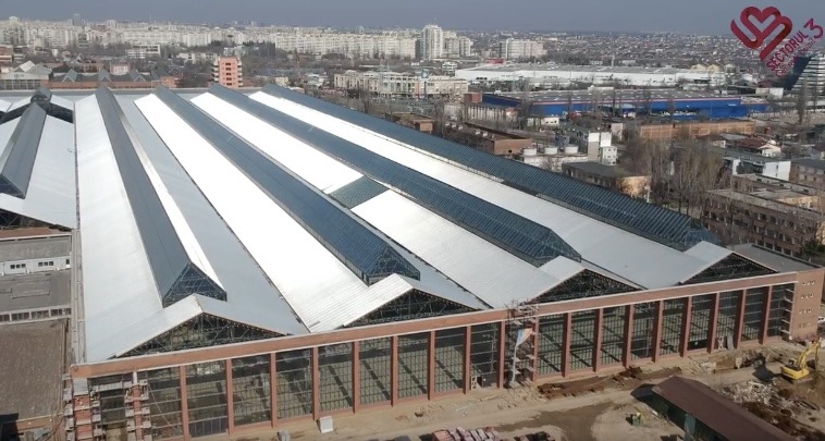 Primăria Sectorului 3 condusă de Robert Negoiță bagă încă 150 de milioane de lei în Hala Laminor / USR s-a opus: „Ni se cere să tot pompăm bani într-o gaură neagră, un proiect care a înghiţit un miliard de lei”