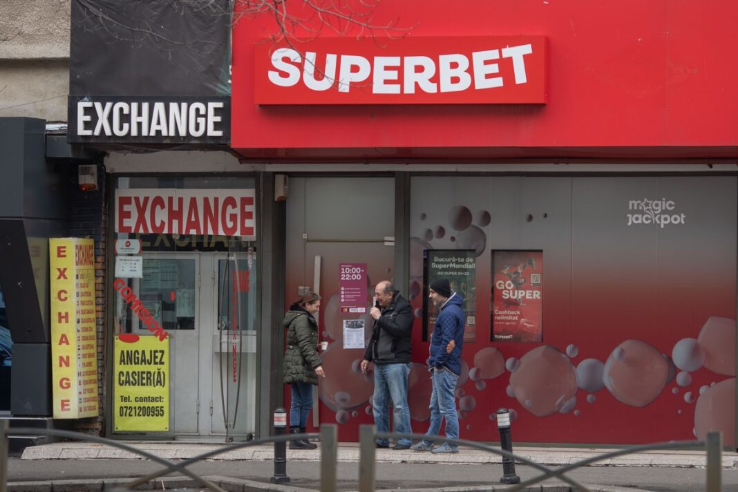 Primarul din Râmnicu Vâlcea nu vrea interzicerea totală a sălilor de jocuri de noroc în oraş