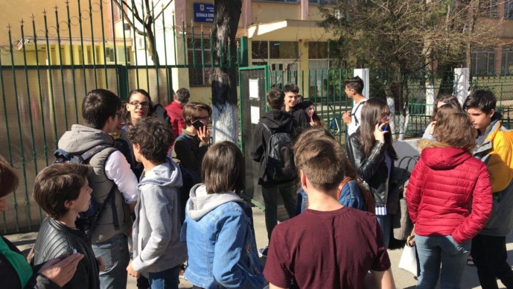 Profesorii vor boicota simulările examenelor naționale 2026, anunță un lider sindical