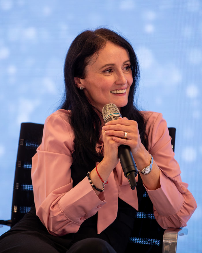 Raluca Mindirigiu, Auchan România: Programele de fidelizare ajută în comerţ, în special în comerţul digital. Avem o comunitate de peste 2,2 milioane de membri în programul de loialitate, care generează peste 60% dintre vânzări