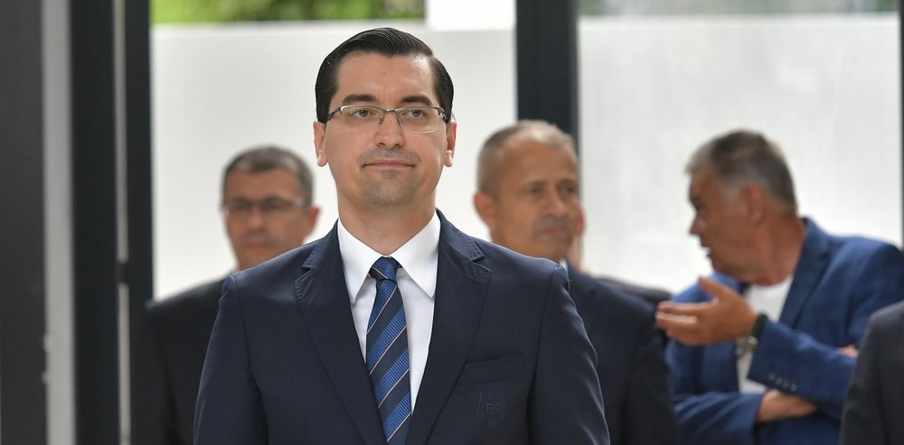 Răzvan Burleanu zburdă spre al patrulea mandat la șefia FRF. TAS i-a dat vestea pe care o aștepta