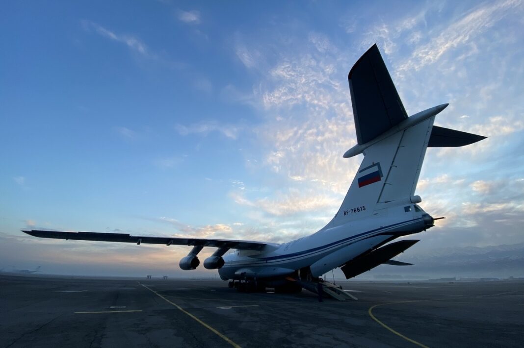 REUTERS: Diplomații iranieni din Liban au plecat în Rusia, după atacurile israeliene din apropierea ambasadei