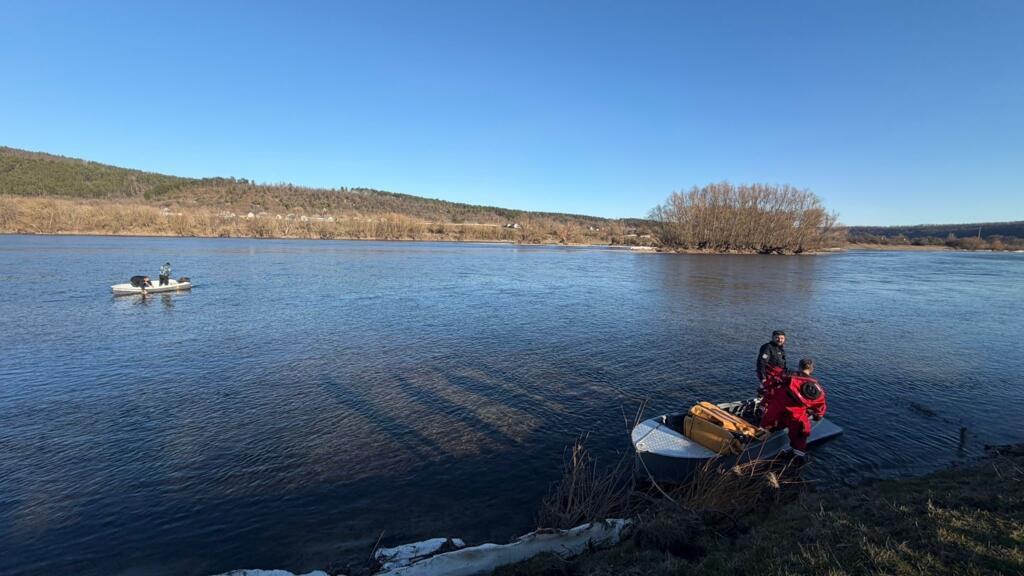 RFI: Ministrul moldovean al Mediului: Substanțe petroliere continuă să se reverse în Nistru din Ucraina. Îndemnăm cetățenii din zona Naslavcea să nu folosească apa din râu